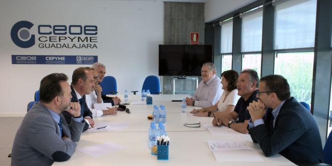 Pablo Bellido y Alberto Rojo comprometen ante el empresariado &quot;infraestructuras, simplificación de trámites y estabilidad&quot;