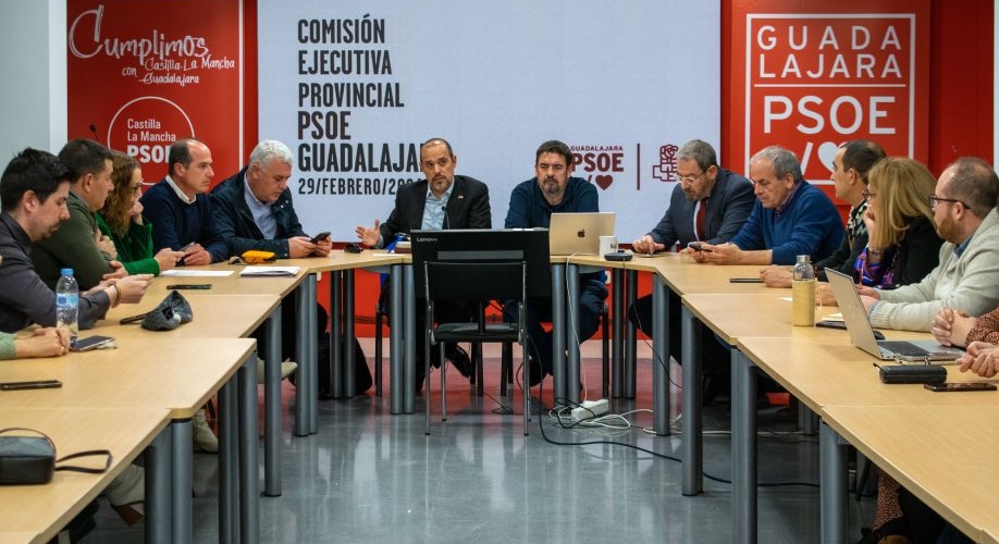 PSOE Guadalajara ratifica por unanimidad que Miguel Óscar Aparicio sea el candidato socialista...