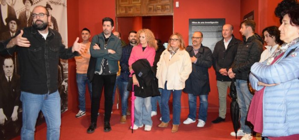 PSOE Guadalajara visita la exposición ‘El Cuerpo Ausente’, “una muestra para...
