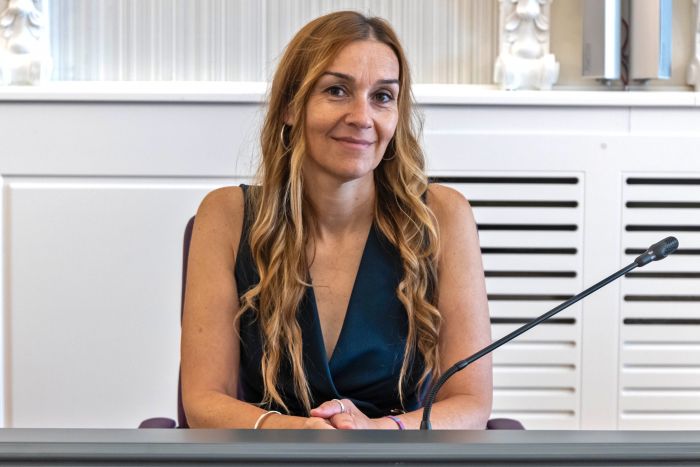 Teresa López Tomé toma posesión como nueva concejala socialista en el Ayuntamiento de Guadalajara