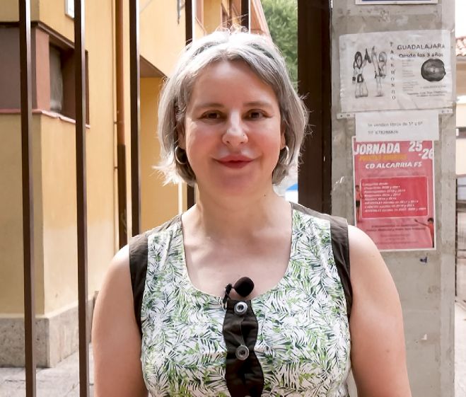 Araceli Martínez subraya que la ampliación de los permisos por cuidado de menores y por nacimiento supone un “gran avance en corresponsabilidad”