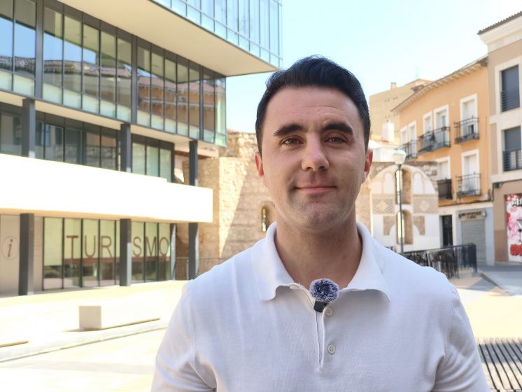 Guarinos deja sin programación cultural a la ciudad, y vacío al casco histórico y a sus plazas, privándolas de actividad